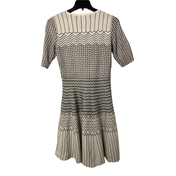 Ivanka Trump Fit & Flare Tight Knit Dress M - Picture 7 of 11